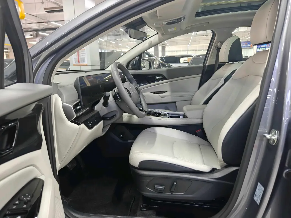 2025 Kia Sportage 1.5T 200HP L4 8AT,autocango,china used car exporter,china ev exporter,chinese used car exporter,chinese used ev exporter