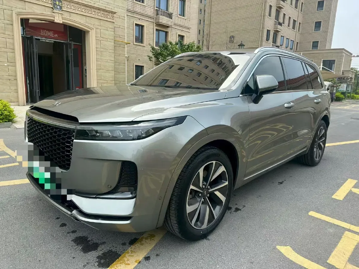 2021 Li ONE Range Extended 131HP REEV 40.5KWH,autocango,china used car exporter,china ev exporter,chinese used car exporter,chinese used ev exporter