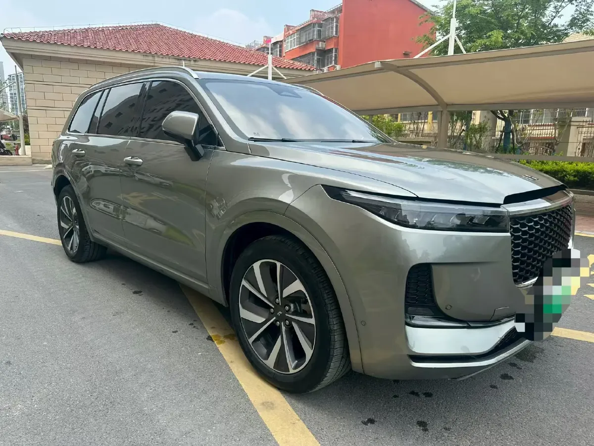 2021 Li ONE Range Extended 131HP REEV 40.5KWH,autocango,china used car exporter,china ev exporter,chinese used car exporter,chinese used ev exporter