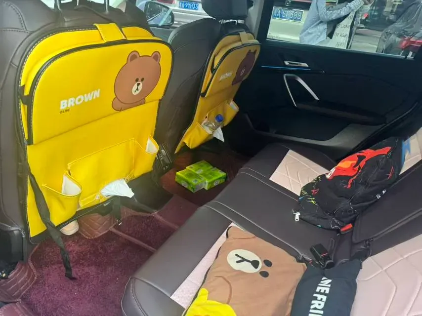 2023 BMW X1 1.5T 156HP L3 7DCT,autocango,china used car exporter,china ev exporter,chinese used car exporter,chinese used ev exporter