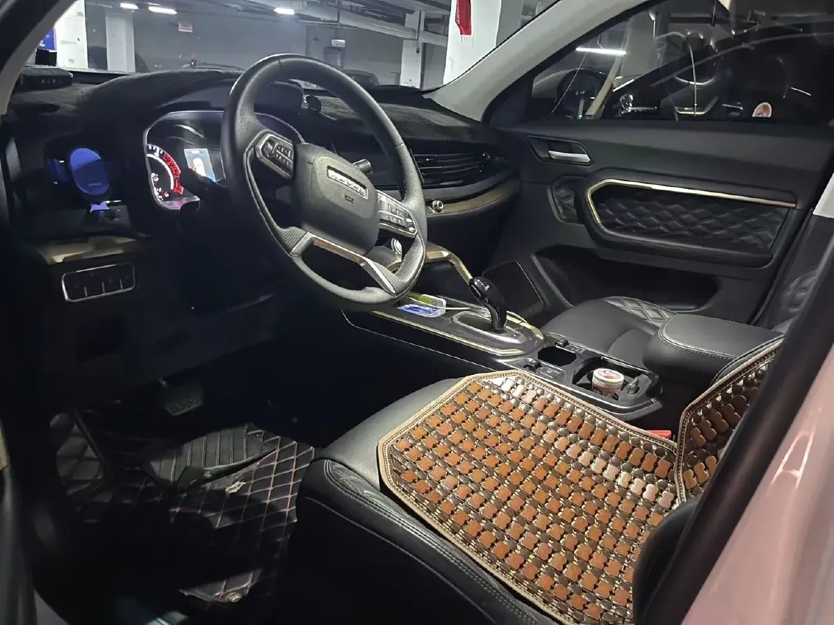 2021 Haval H6 1.5T 150HP L4 7DCT,autocango,china used car exporter,china ev exporter,chinese used car exporter,chinese used ev exporter