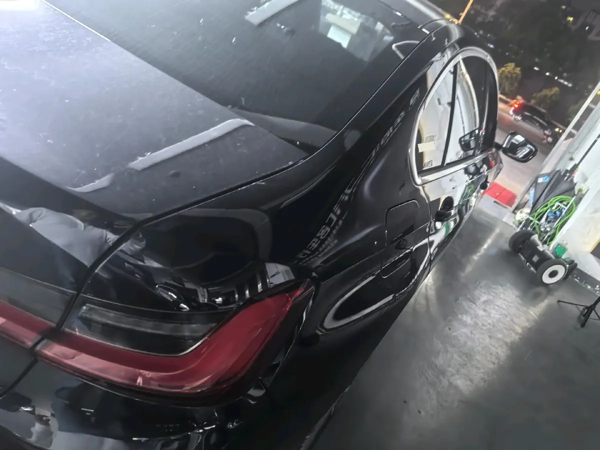 2021 BMW 3 Series 2.0T 184HP L4 8AT,autocango,china used car exporter,china ev exporter,chinese used car exporter,chinese used ev exporter