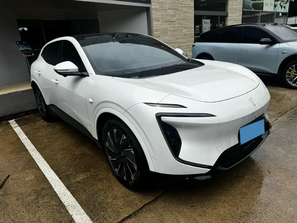 2024 Avatr 07 1.5T 156HP L4 REEV 39.05KWH,autocango,china used car exporter,china ev exporter,chinese used car exporter,chinese used ev exporter