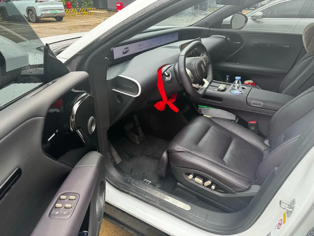 2024 Avatr 07 1.5T 156HP L4 REEV 39.05KWH,autocango,china used car exporter,china ev exporter,chinese used car exporter,chinese used ev exporter