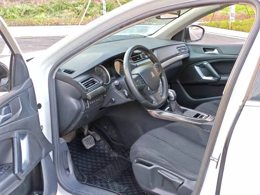 2018 Peugeot 408 1.8L 139HP L4 6AT,autocango,china used car exporter,china ev exporter,chinese used car exporter,chinese used ev exporter