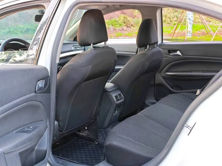 2018 Peugeot 408 1.8L 139HP L4 6AT,autocango,china used car exporter,china ev exporter,chinese used car exporter,chinese used ev exporter