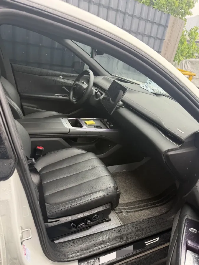 2024 Deepal L07 BEV 56.12KWH,autocango,china used car exporter,china ev exporter,chinese used car exporter,chinese used ev exporter