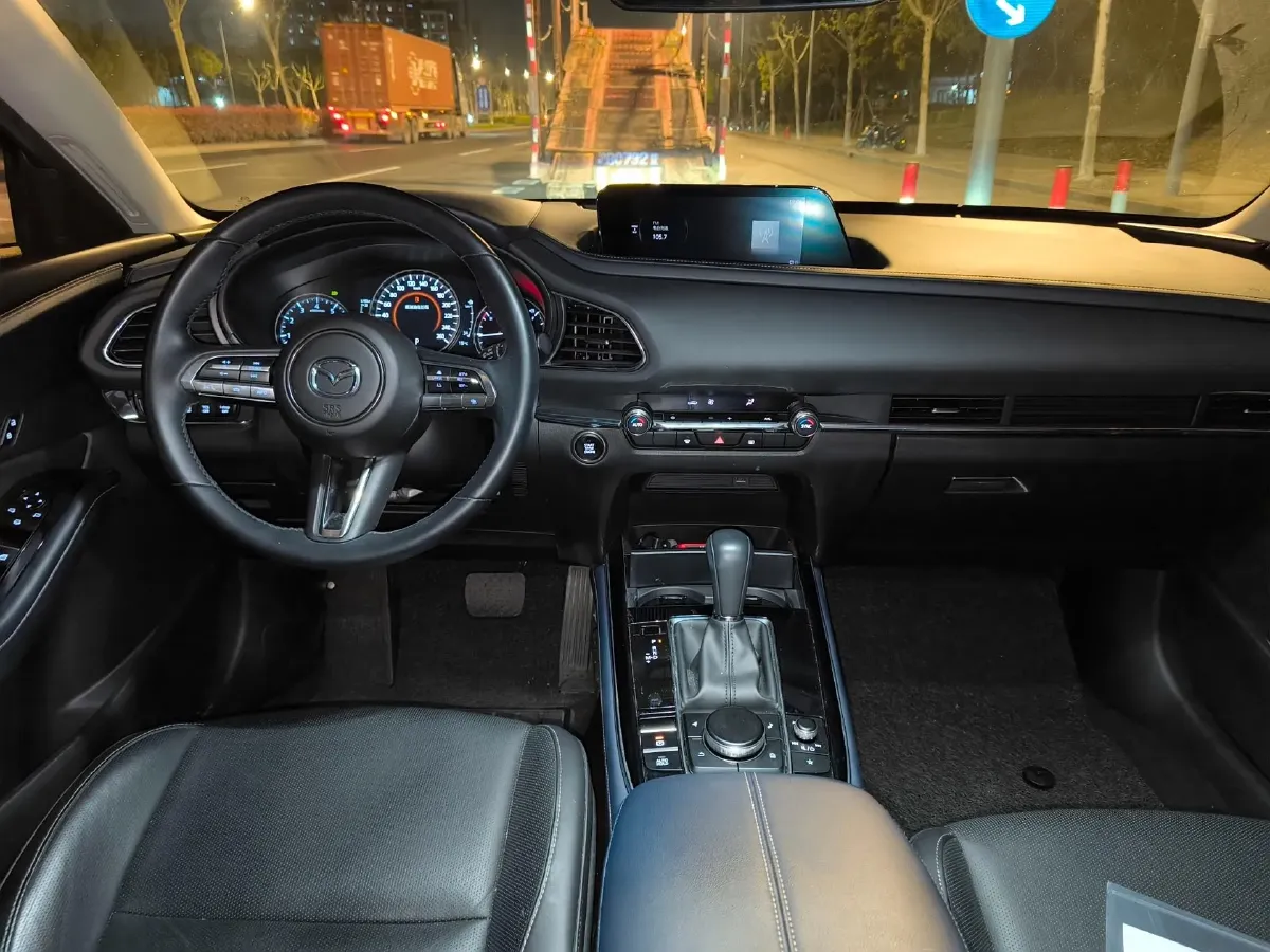 2021 Mazda CX-30 2.0L 158HP L4 6AT,autocango,china used car exporter,china ev exporter,chinese used car exporter,chinese used ev exporter