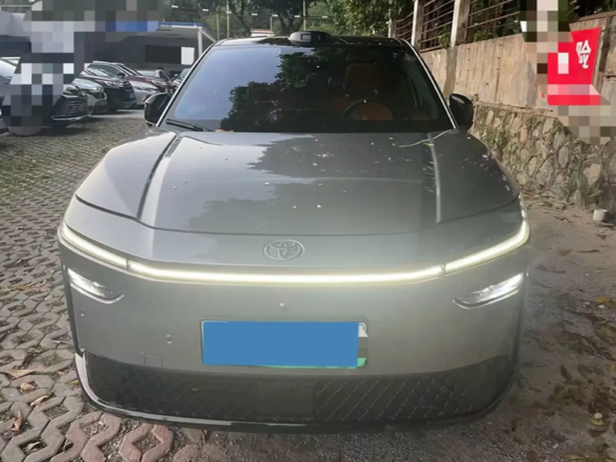 2025 Toyota BZ3X BEV 58.37KWH,autocango,china used car exporter,china ev exporter,chinese used car exporter,chinese used ev exporter