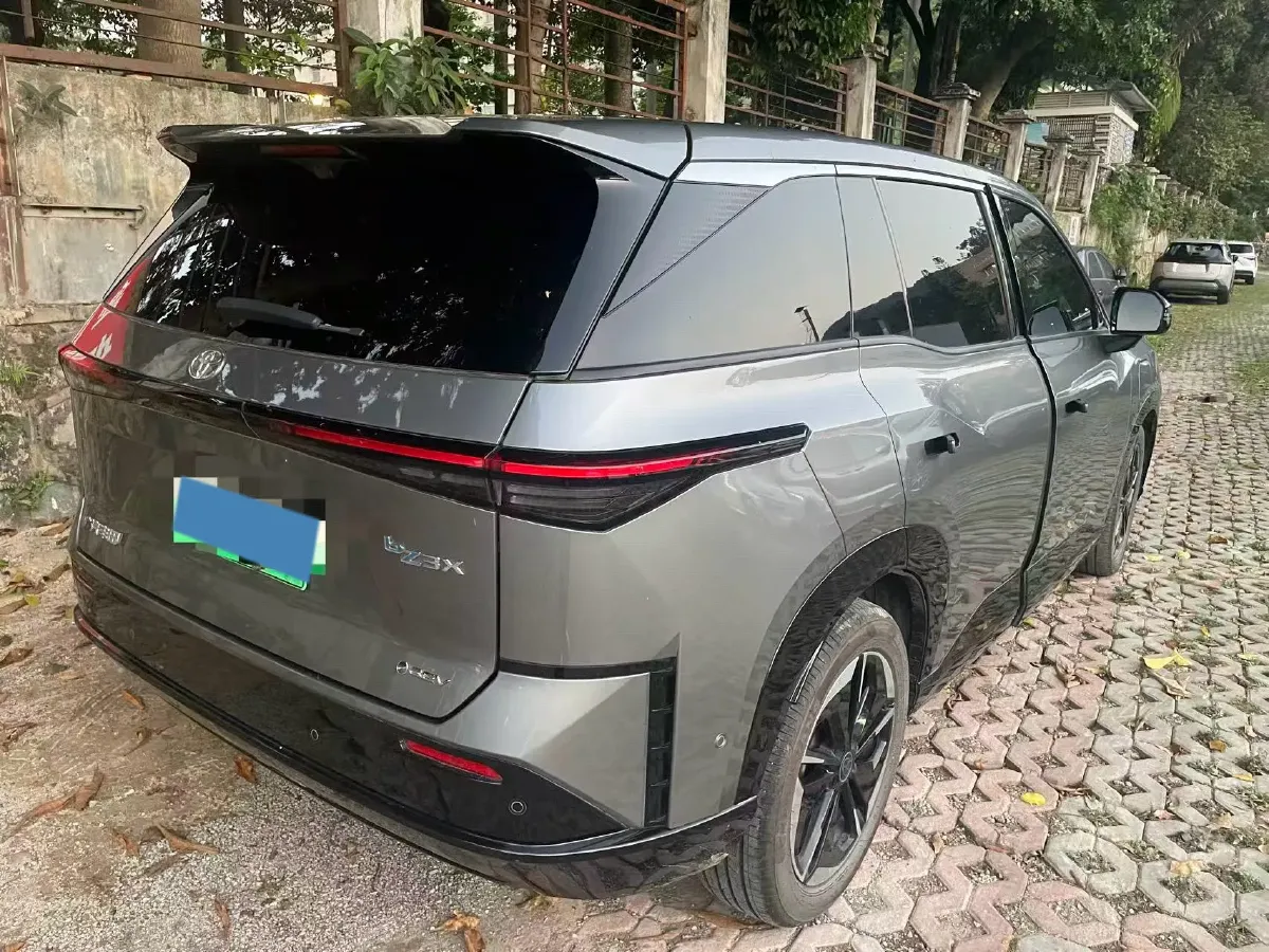 2025 Toyota BZ3X BEV 58.37KWH,autocango,china used car exporter,china ev exporter,chinese used car exporter,chinese used ev exporter