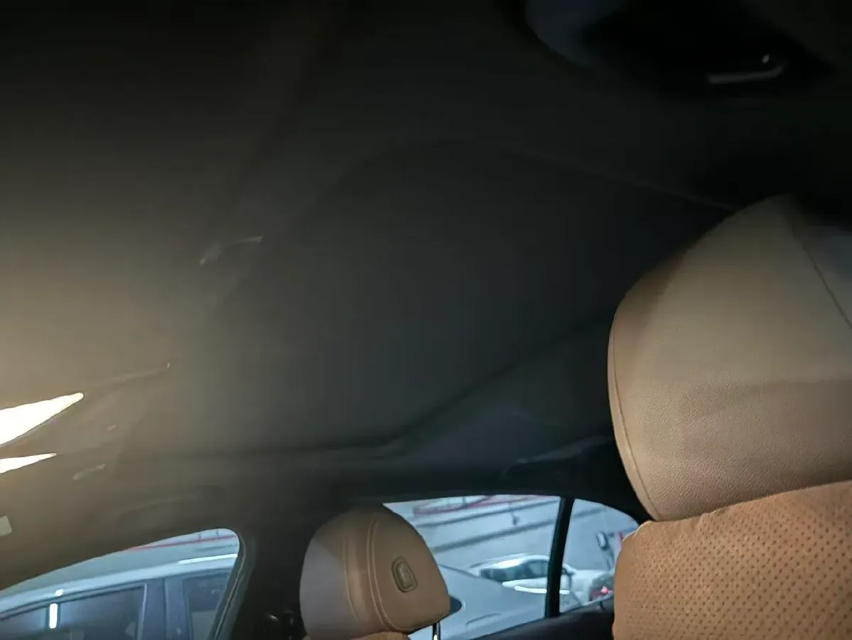 2021 BMW 5 Series 2.0T 184HP L4 8AT,autocango,china used car exporter,china ev exporter,chinese used car exporter,chinese used ev exporter