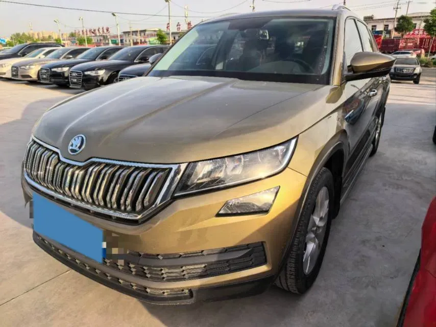 2018 Skoda Kodiak 2.0T 186HP L4 7DCT,autocango,china used car exporter,china ev exporter,chinese used car exporter,chinese used ev exporter