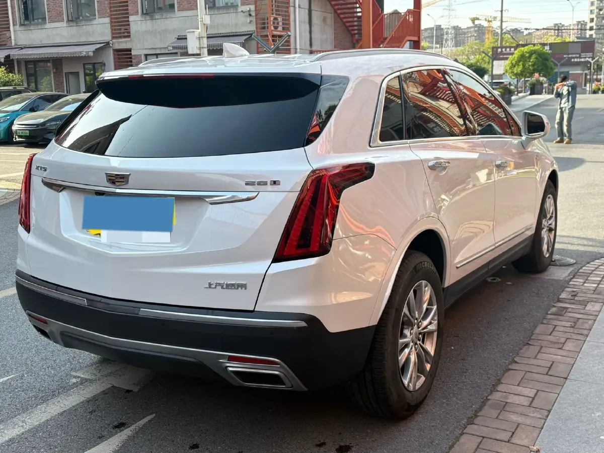 2021 Cadillac XT5 2.0T 237HP L4 9AT,autocango,china used car exporter,china ev exporter,chinese used car exporter,chinese used ev exporter