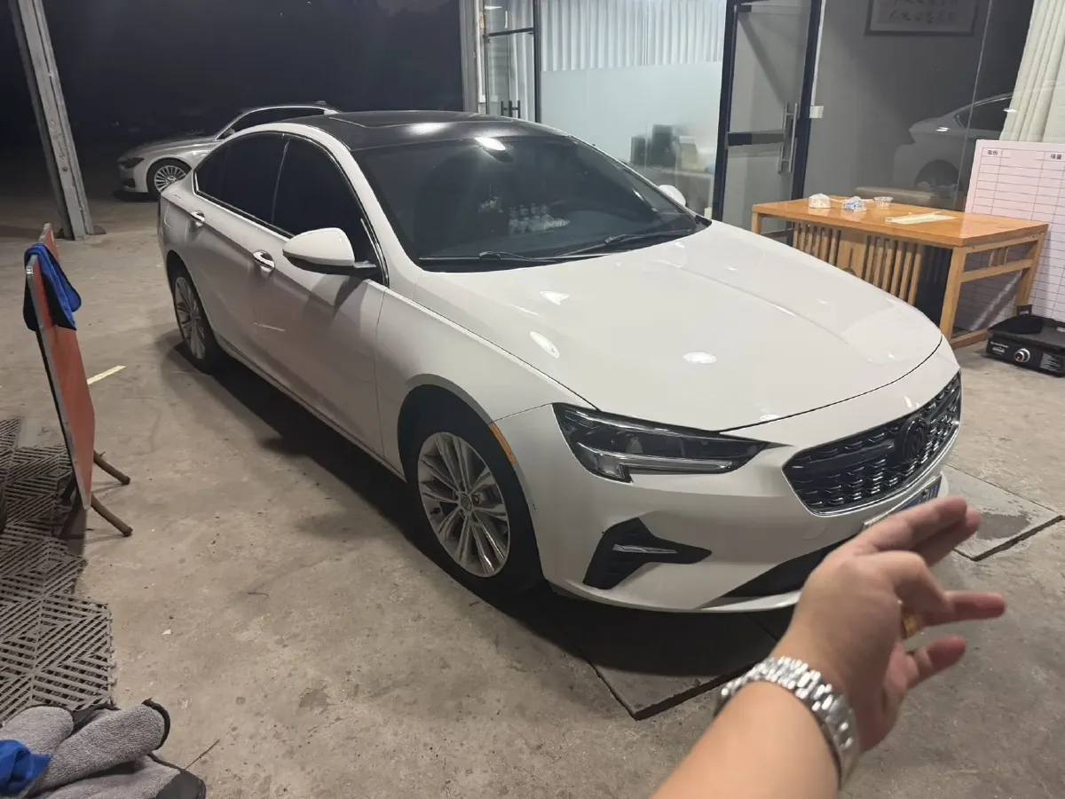 2022 Buick Regal 2.0T 237HP L4 9AT,autocango,china used car exporter,china ev exporter,chinese used car exporter,chinese used ev exporter