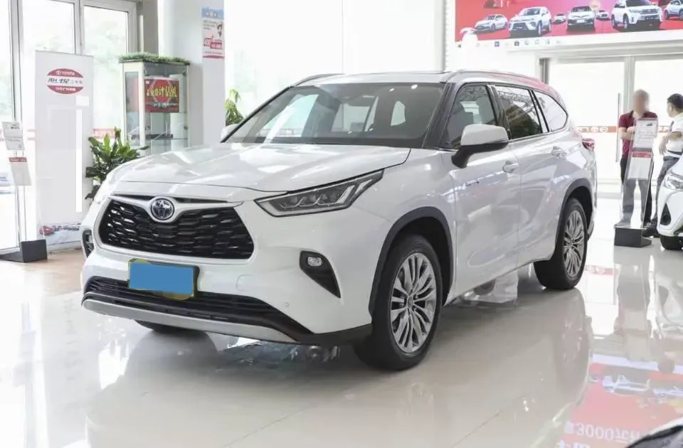 2022 Toyota Highlander 2.5L 192HP L4 E-CVT Hybrid,autocango,china used car exporter,china ev exporter,chinese used car exporter,chinese used ev exporter