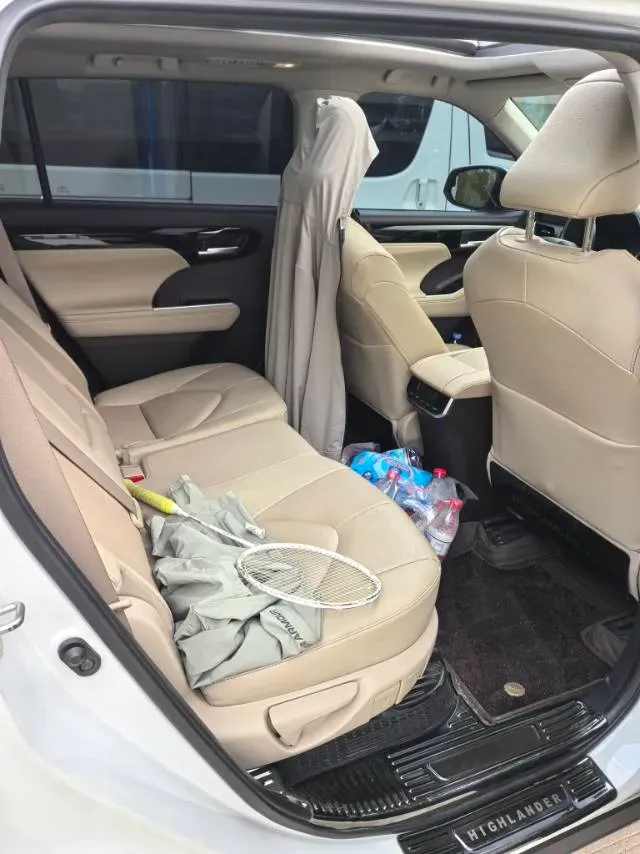 2022 Toyota Highlander 2.5L 192HP L4 E-CVT Hybrid,autocango,china used car exporter,china ev exporter,chinese used car exporter,chinese used ev exporter