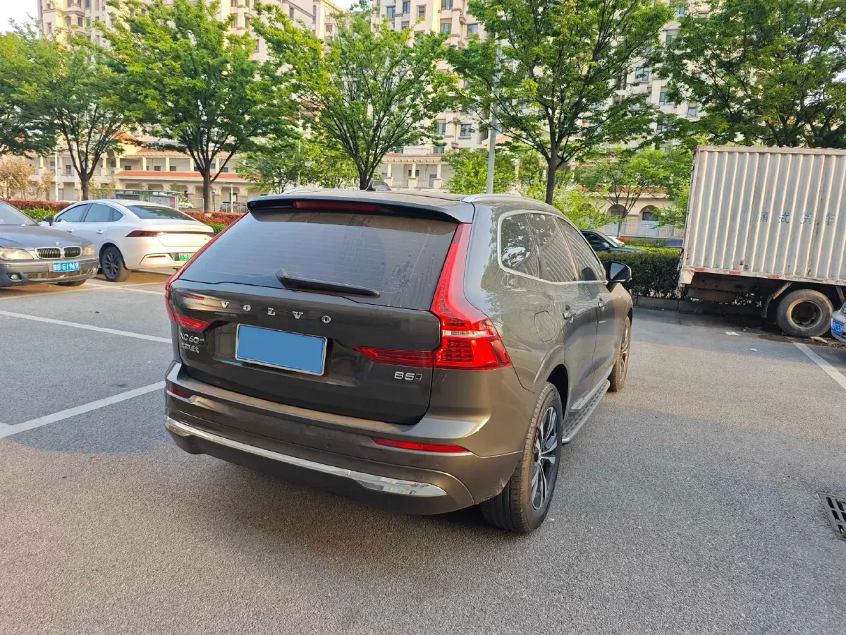 2022 Volvo XC60 2.0T 250HP L4 8AT,autocango,china used car exporter,china ev exporter,chinese used car exporter,chinese used ev exporter