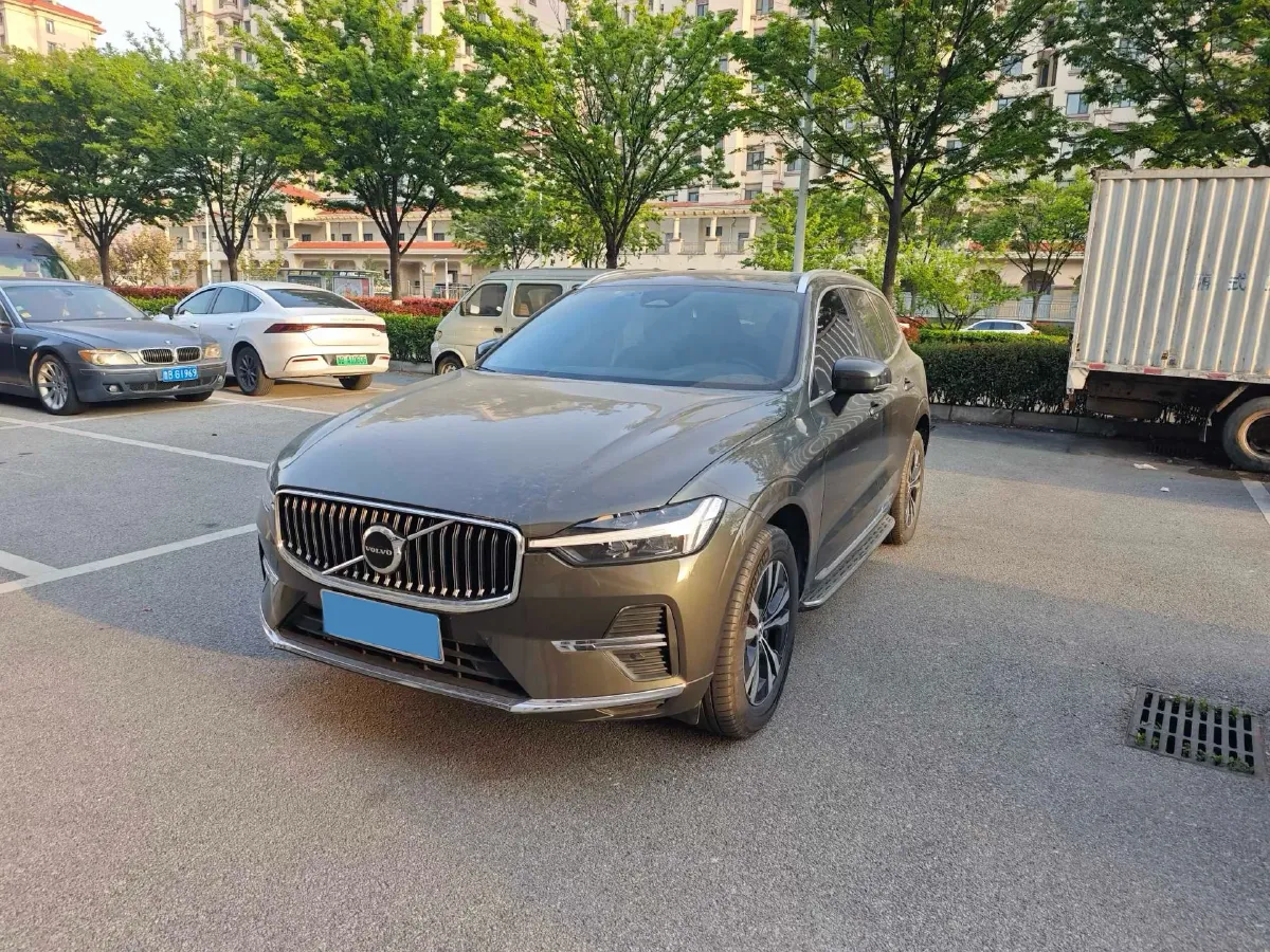 2022 Volvo XC60 2.0T 250HP L4 8AT,autocango,china used car exporter,china ev exporter,chinese used car exporter,chinese used ev exporter