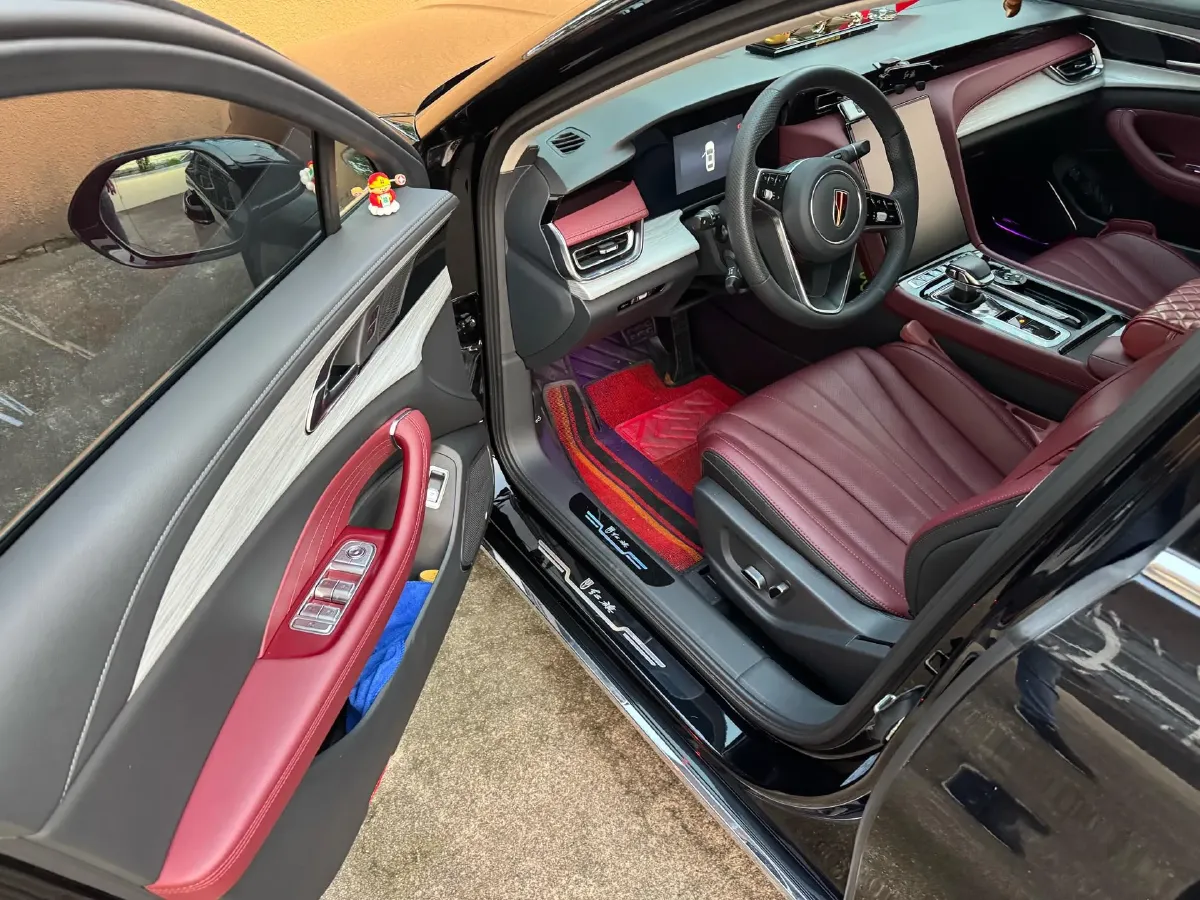 2024 HongQi H5 1.5T 169HP L4 7DCT,autocango,china used car exporter,china ev exporter,chinese used car exporter,chinese used ev exporter