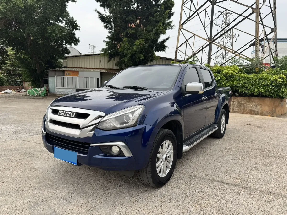 2020 Mitsubishi Outlander 2.4L 192HP L4 CVT,autocango,china used car exporter,china ev exporter,chinese used car exporter,chinese used ev exporter