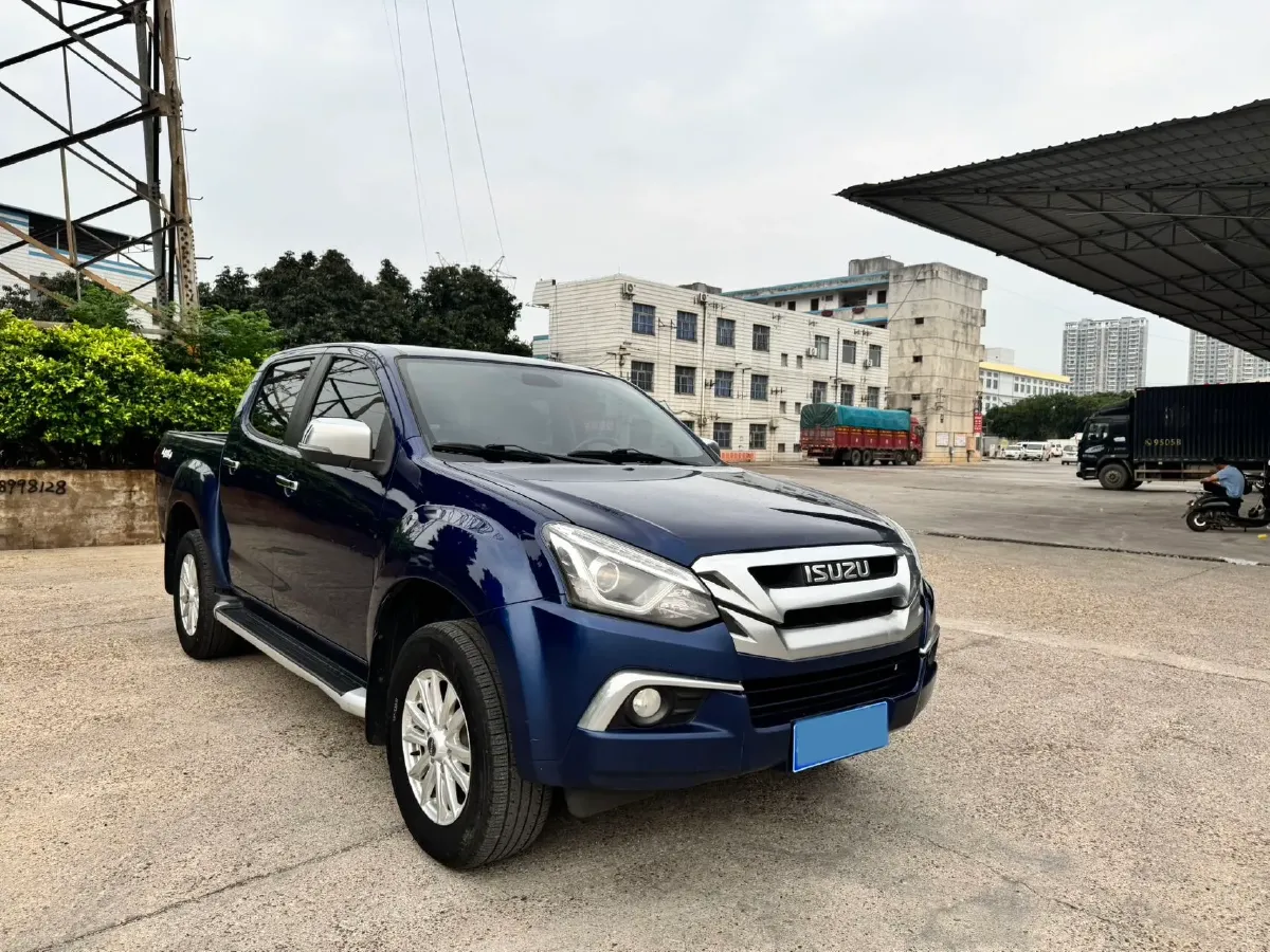 2020 Mitsubishi Outlander 2.4L 192HP L4 CVT,autocango,china used car exporter,china ev exporter,chinese used car exporter,chinese used ev exporter