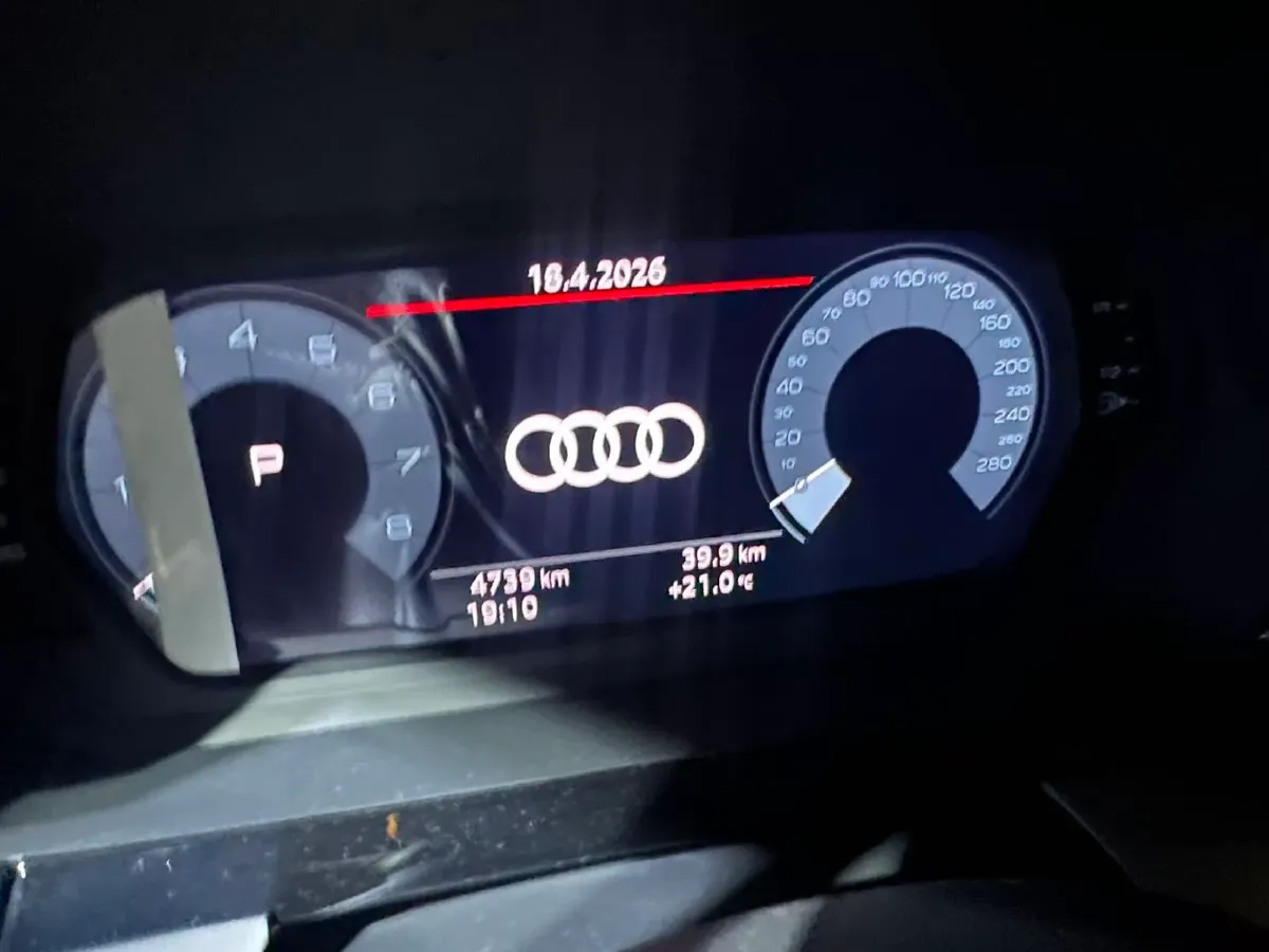 2025 Audi A3 1.5T 160HP L4 7DCT,autocango,china used car exporter,china ev exporter,chinese used car exporter,chinese used ev exporter