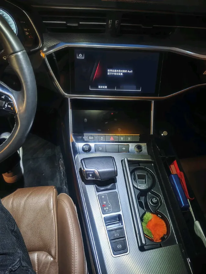 2021 Audi A6L 2.0T 224HP L4 7DCT,autocango,china used car exporter,china ev exporter,chinese used car exporter,chinese used ev exporter