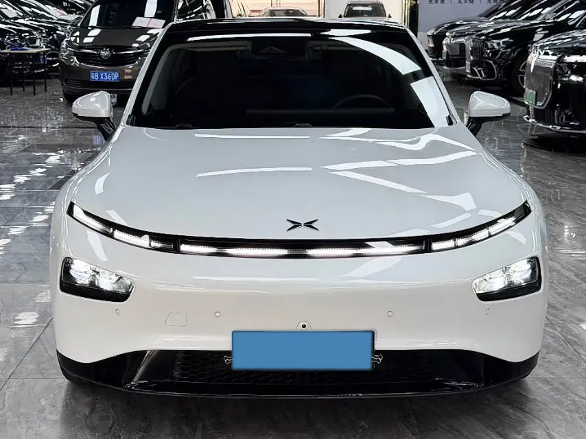 2020 Xpeng P7 BEV 70.8KWH,autocango,china used car exporter,china ev exporter,chinese used car exporter,chinese used ev exporter