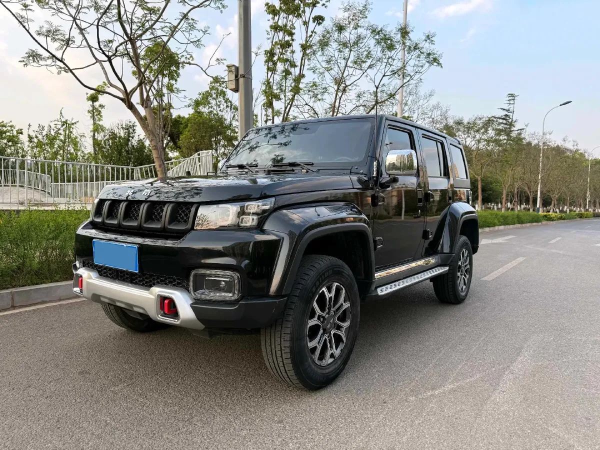 2020 Beijing BJ40 2.0T 224HP L4 8AT,autocango,china used car exporter,china ev exporter,chinese used car exporter,chinese used ev exporter