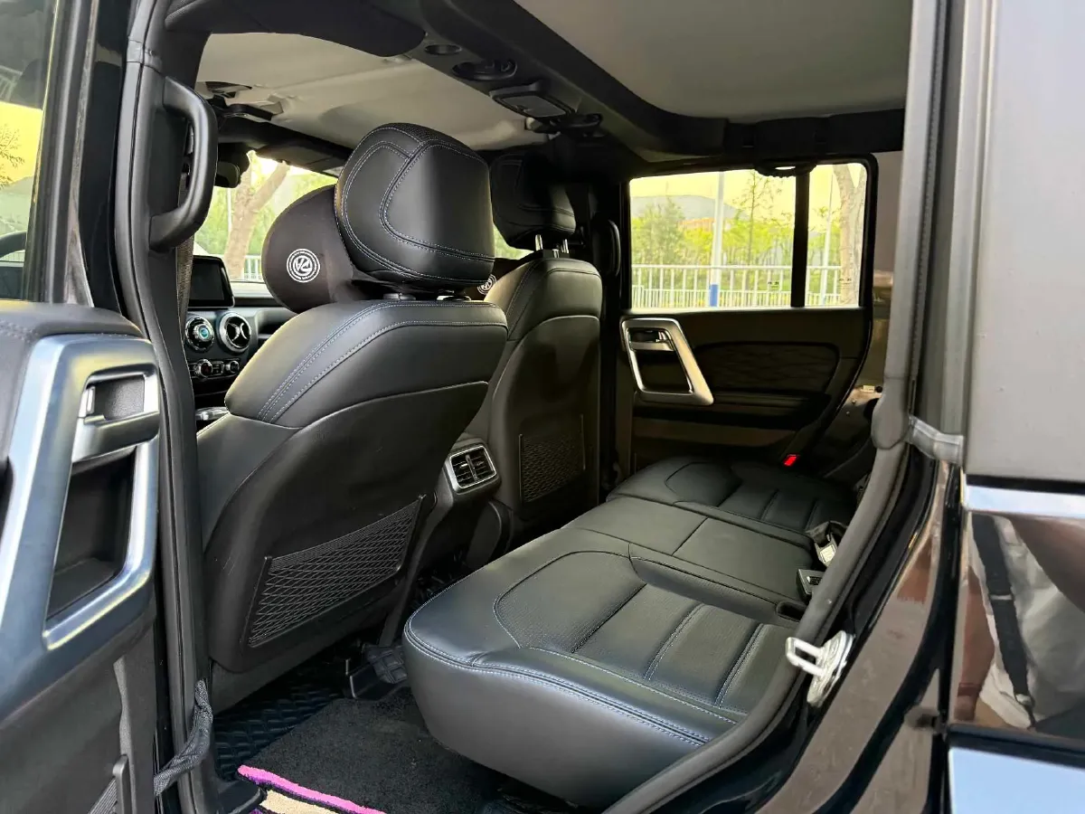 2020 Beijing BJ40 2.0T 224HP L4 8AT,autocango,china used car exporter,china ev exporter,chinese used car exporter,chinese used ev exporter