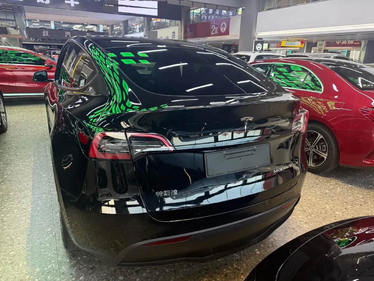 2022 Tesla Model Y BEV 60KWH,autocango,china used car exporter,china ev exporter,chinese used car exporter,chinese used ev exporter