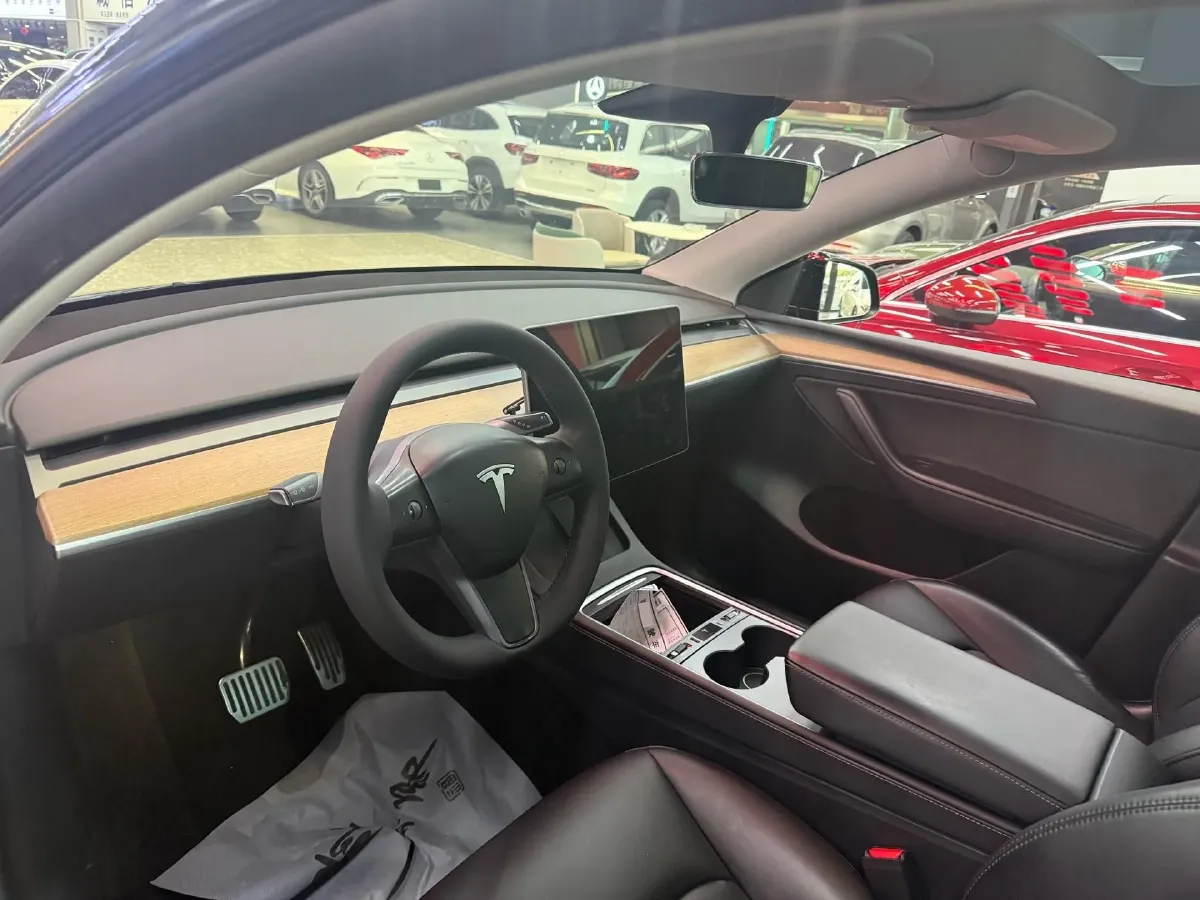 2022 Tesla Model Y BEV 60KWH,autocango,china used car exporter,china ev exporter,chinese used car exporter,chinese used ev exporter