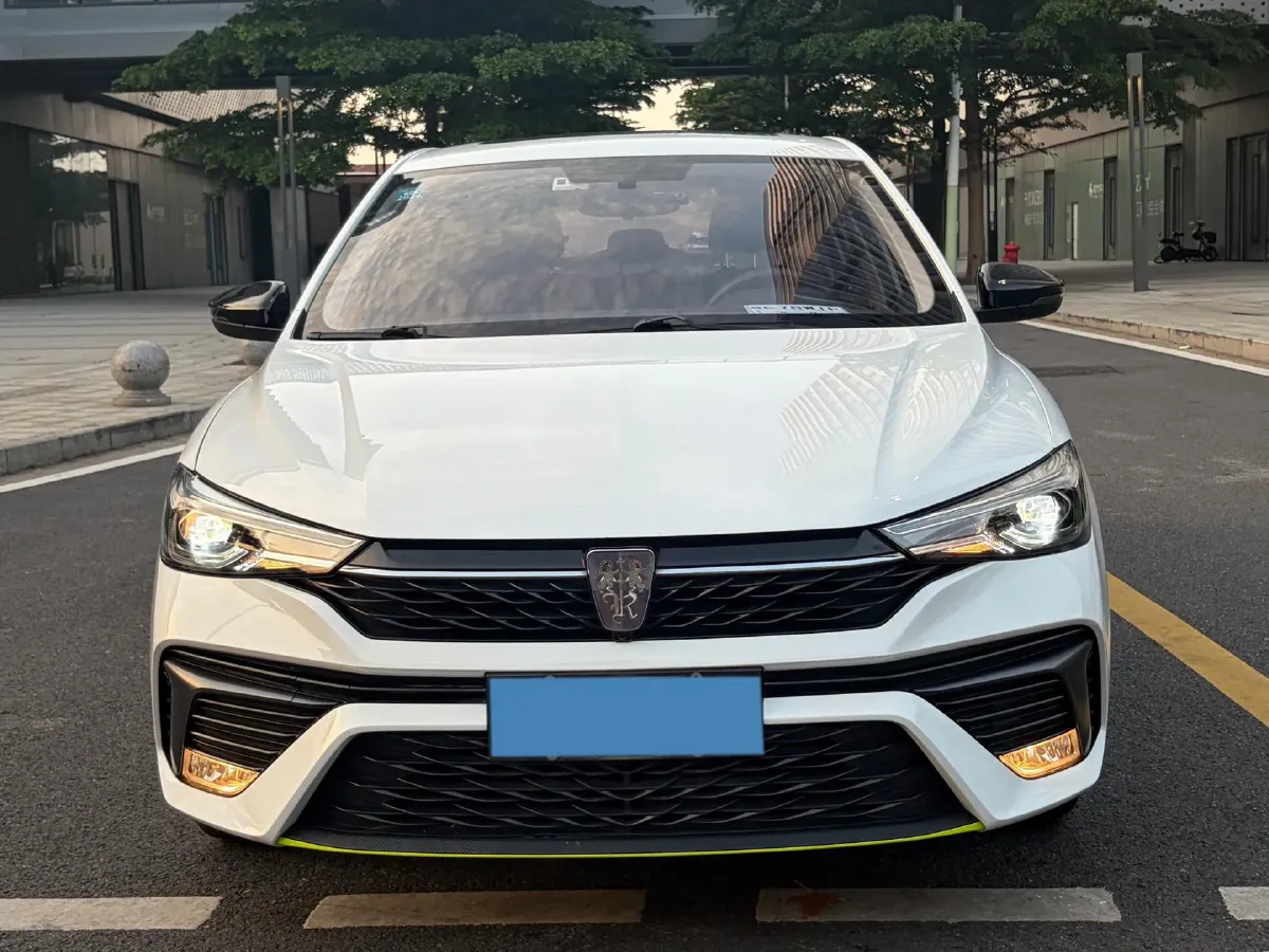 2021 Roewe i5 1.5L 120HP L4 CVT,autocango,china used car exporter,china ev exporter,chinese used car exporter,chinese used ev exporter