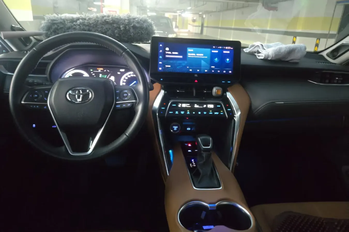 2022 Toyota Venza 2.5L 178HP L4 E-CVT Hybrid,autocango,china used car exporter,china ev exporter,chinese used car exporter,chinese used ev exporter