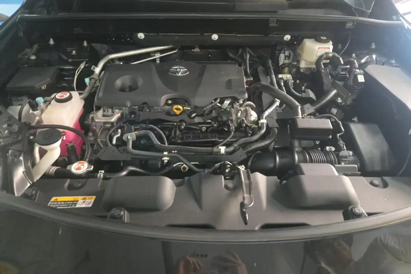 2022 Toyota Venza 2.5L 178HP L4 E-CVT Hybrid,autocango,china used car exporter,china ev exporter,chinese used car exporter,chinese used ev exporter