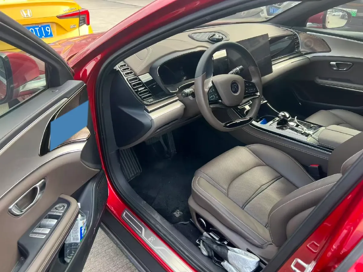 2020 WEY VV7 2.0T 227HP L4 7DCT PHEV,autocango,china used car exporter,china ev exporter,chinese used car exporter,chinese used ev exporter