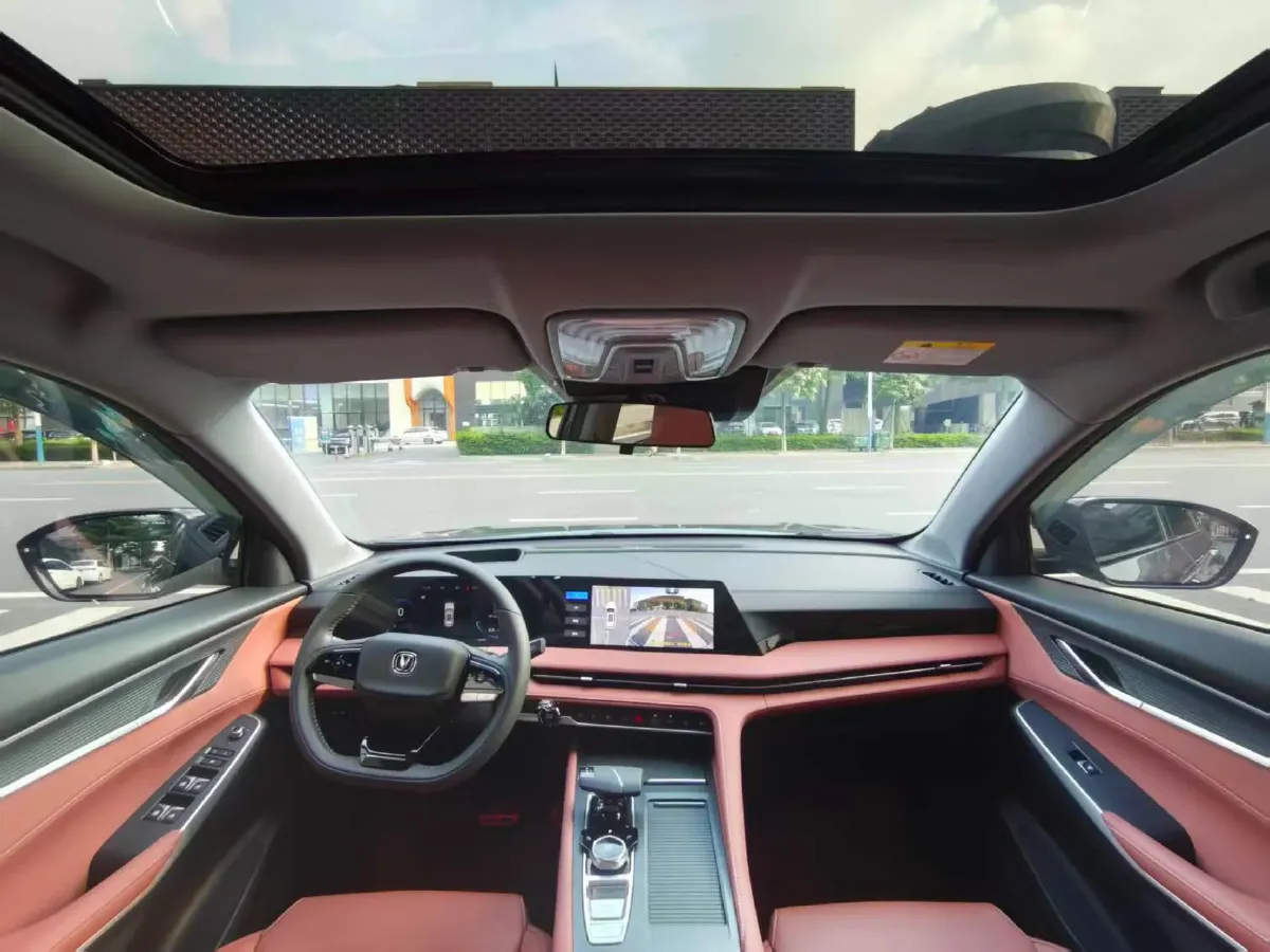 2024 ChangAn CS75 Plus 2.0T 233HP L4 8AT,autocango,china used car exporter,china ev exporter,chinese used car exporter,chinese used ev exporter