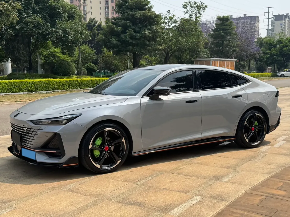 2023 ChangAn UNI-V 1.5T 188HP L4 7DCT,autocango,china used car exporter,china ev exporter,chinese used car exporter,chinese used ev exporter