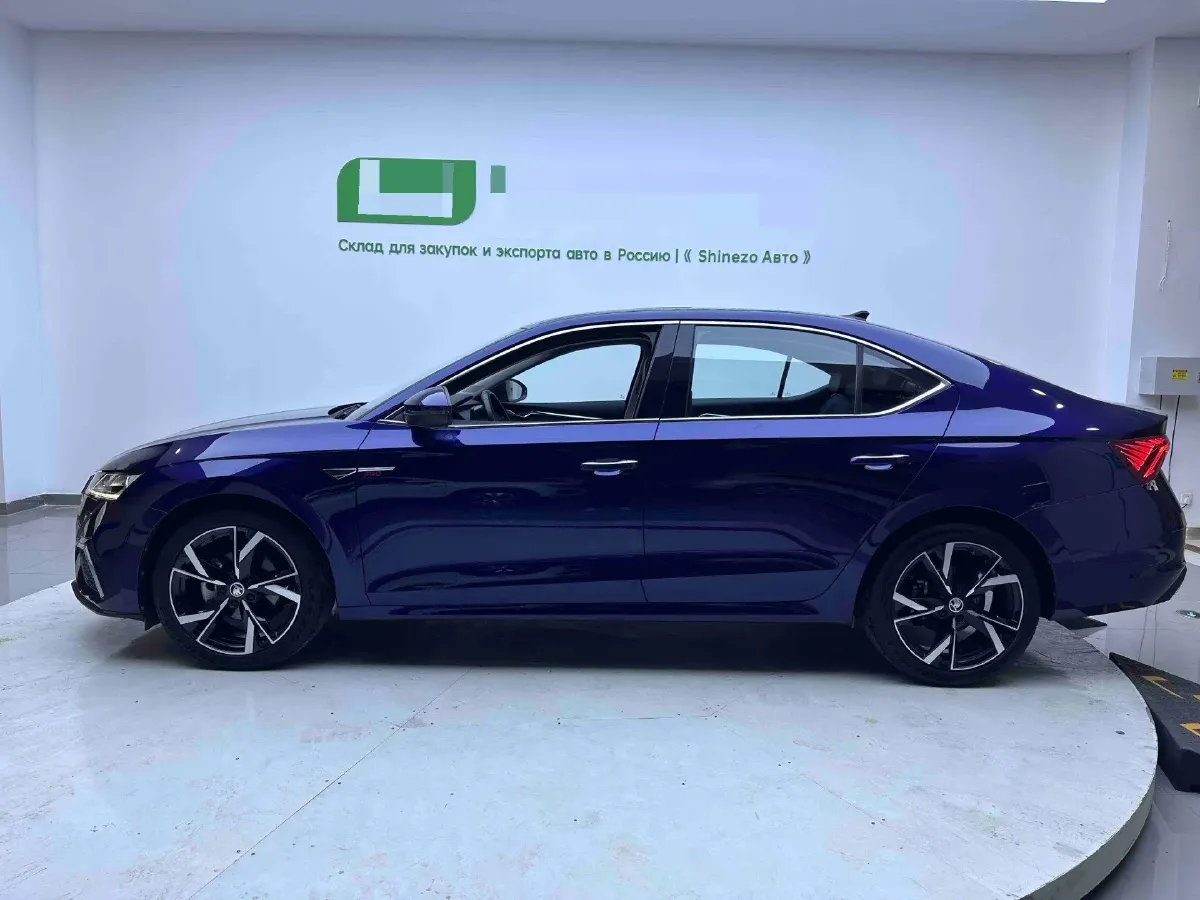 2022 Skoda Octavia 1.4T 150HP L4 7DCT,autocango,china used car exporter,china ev exporter,chinese used car exporter,chinese used ev exporter