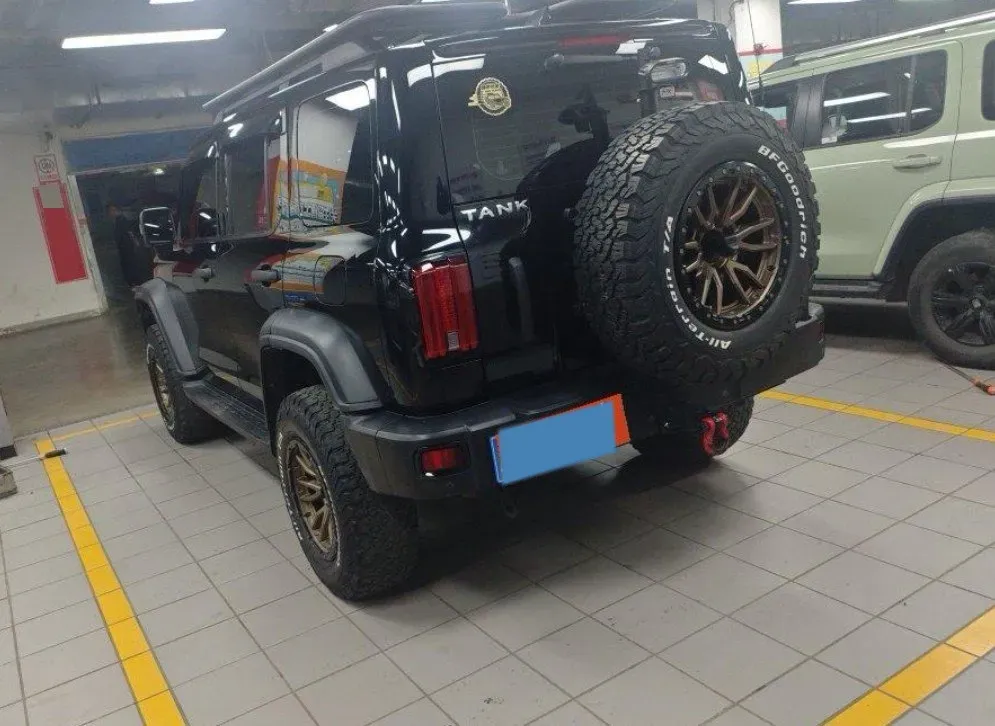 2021 Tank 300 2.0T 227HP L4 8AT,autocango,china used car exporter,china ev exporter,chinese used car exporter,chinese used ev exporter