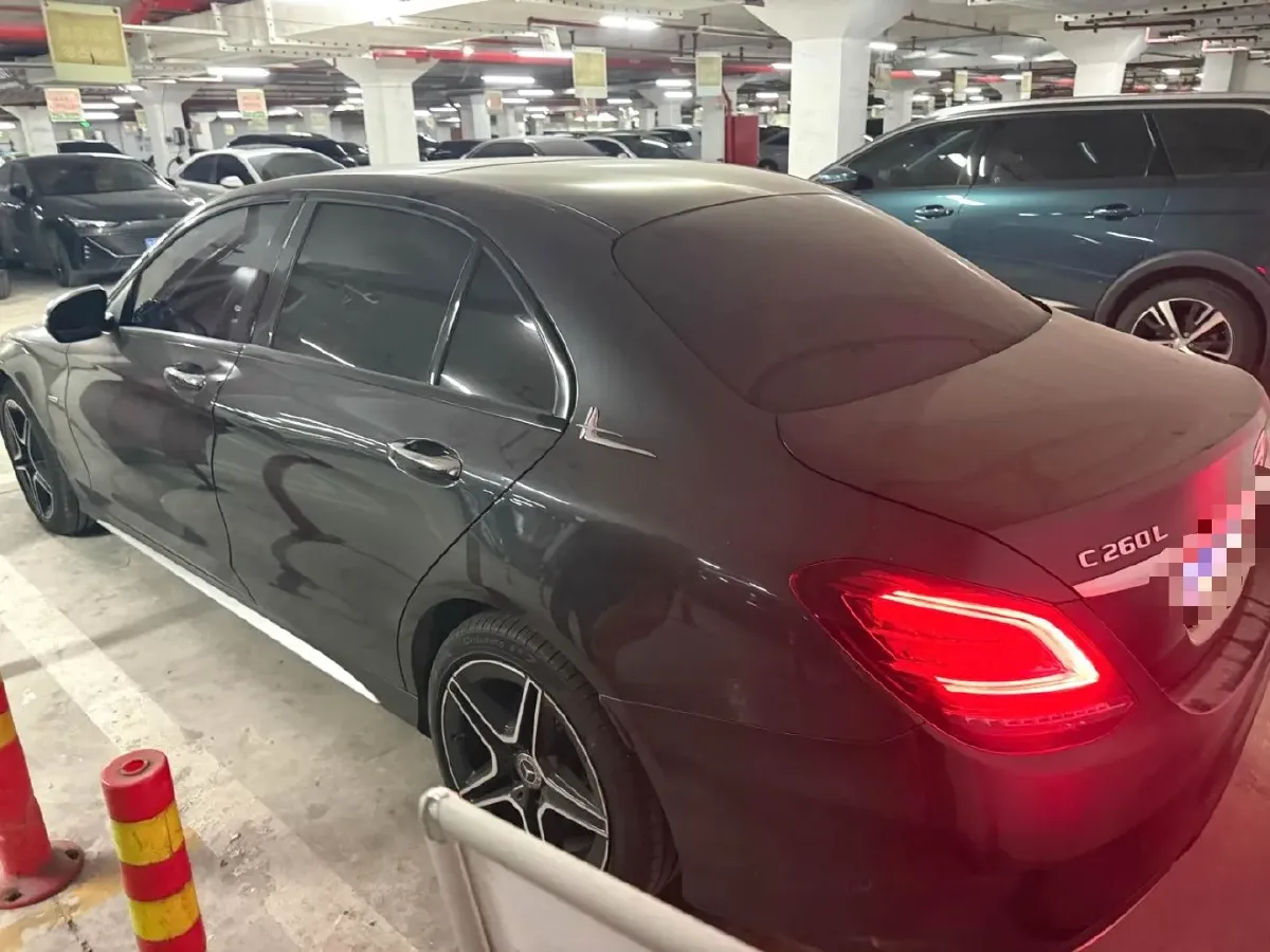 2021 Mercedes-Benz C Class 1.5T 184HP L4 9AT,autocango,china used car exporter,china ev exporter,chinese used car exporter,chinese used ev exporter