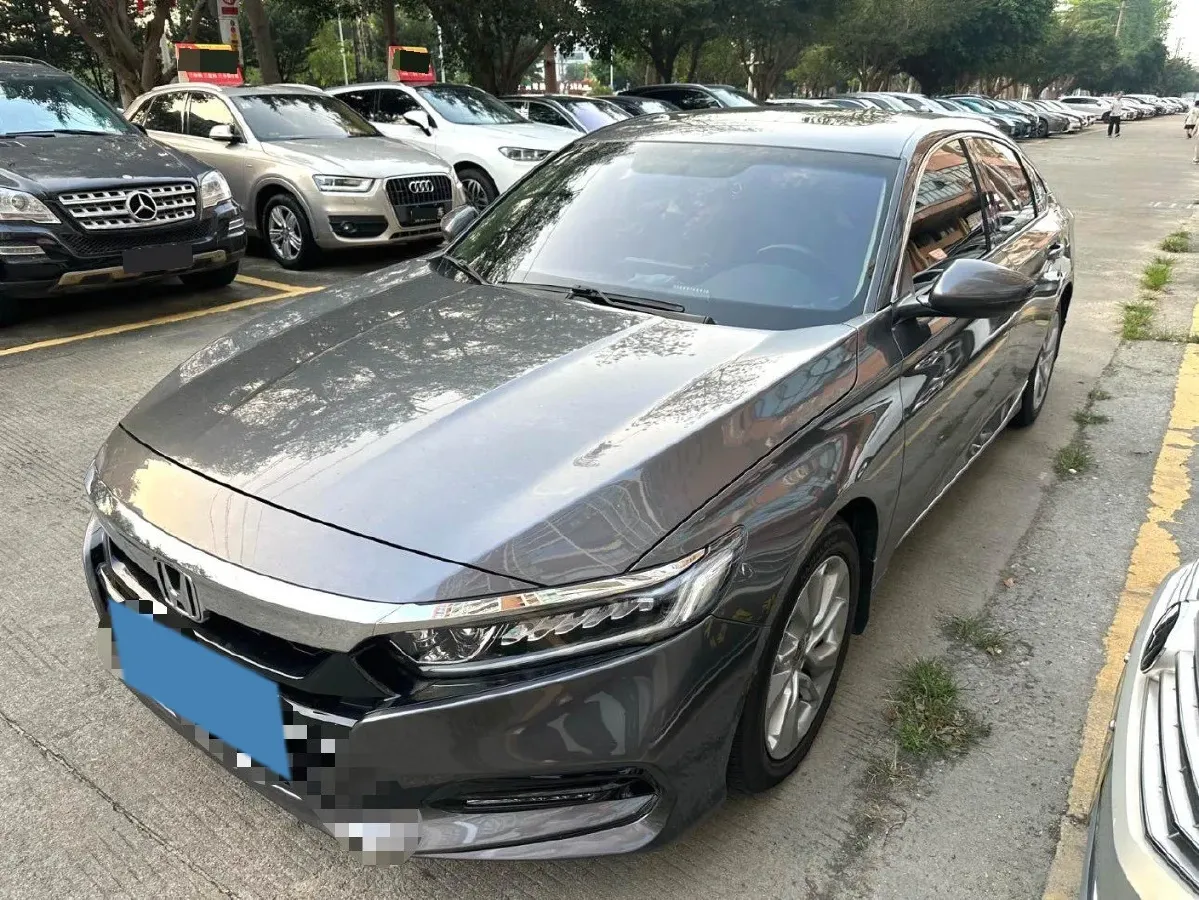 2018 Honda Accord 1.5T 194HP L4 CVT,autocango,china used car exporter,china ev exporter,chinese used car exporter,chinese used ev exporter