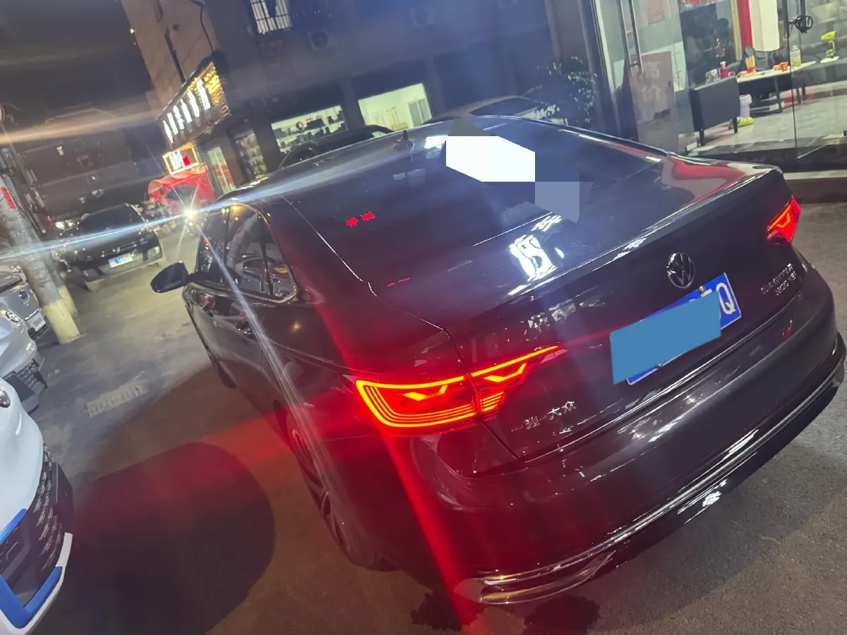 2023 Volkswagen Sagitar 1.5T 160HP L4 7DCT,autocango,china used car exporter,china ev exporter,chinese used car exporter,chinese used ev exporter