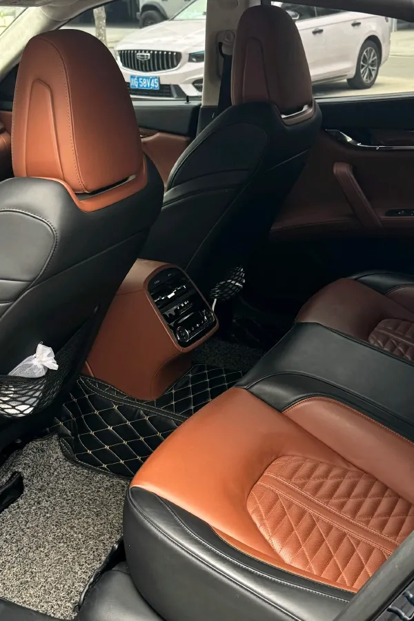 2019 Maserati Quattroporte 3.0T 350HP V6 8AT,autocango,china used car exporter,china ev exporter,chinese used car exporter,chinese used ev exporter