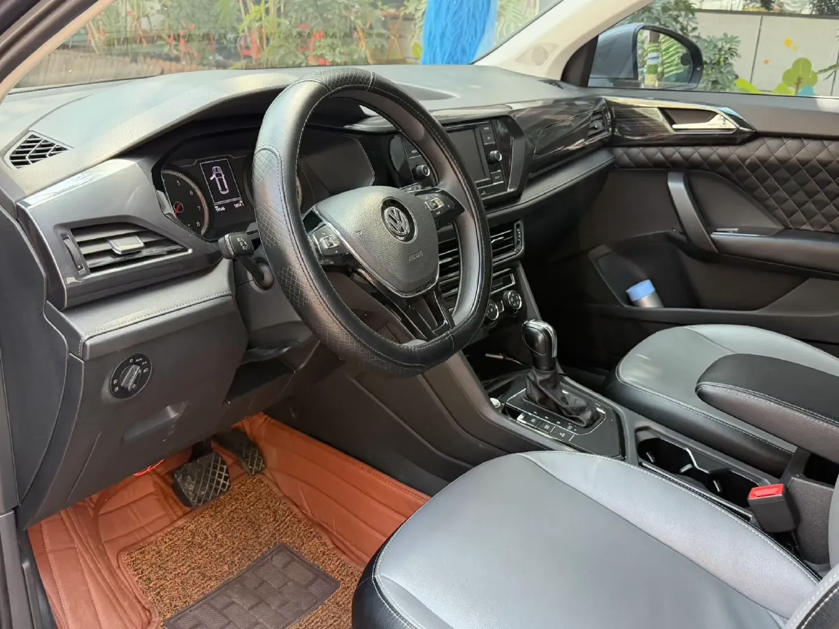 2019 Jeep Compass 1.4T 165HP L4 7DCT,autocango,china used car exporter,china ev exporter,chinese used car exporter,chinese used ev exporter