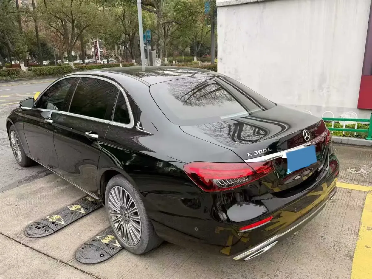 2023 Mercedes-Benz E Class 2.0T 258HP L4 9AT,autocango,china used car exporter,china ev exporter,chinese used car exporter,chinese used ev exporter