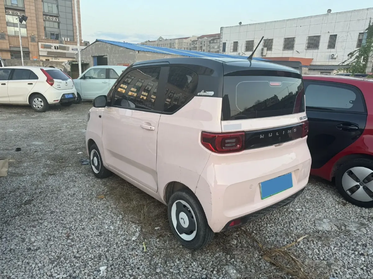 2022 WuLing HongGuang MINI EV BEV 9KWH,autocango,china used car exporter,china ev exporter,chinese used car exporter,chinese used ev exporter
