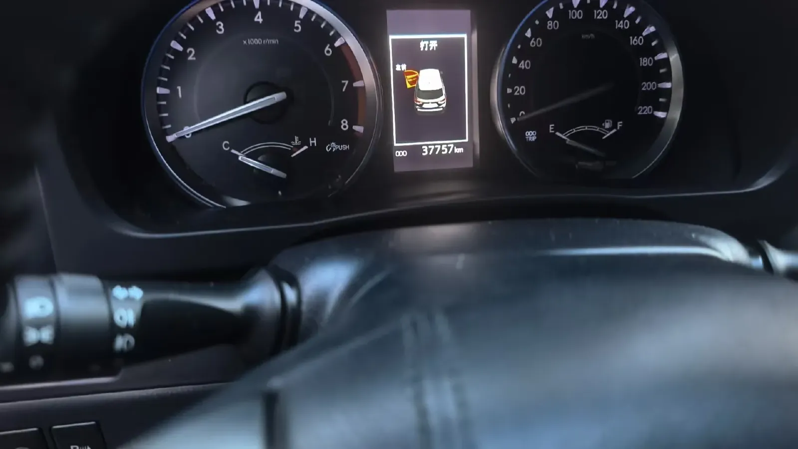 2021 Toyota Highlander 2.0T 220HP L4 6AT,autocango,china used car exporter,china ev exporter,chinese used car exporter,chinese used ev exporter