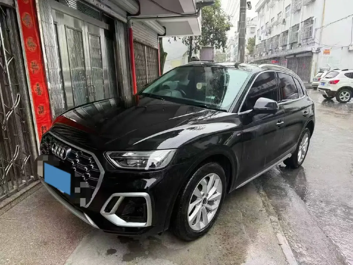2021 Audi Q5L 2.0T 252HP L4 7DCT,autocango,china used car exporter,china ev exporter,chinese used car exporter,chinese used ev exporter