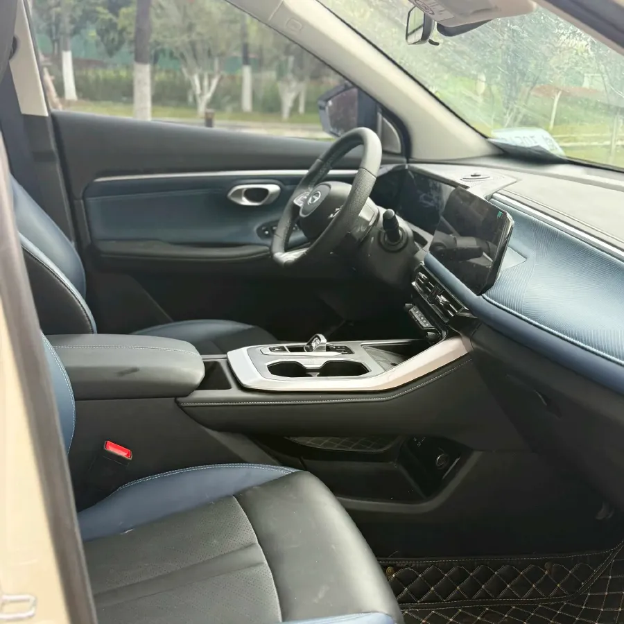 2024 GAC Trumpchi GS3 1.5T 177HP L4 7DCT,autocango,china used car exporter,china ev exporter,chinese used car exporter,chinese used ev exporter